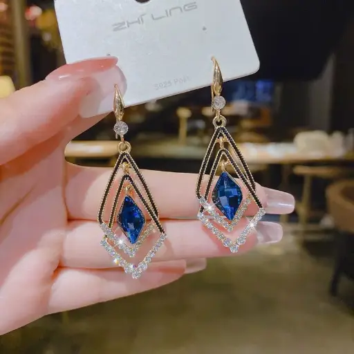 Double-layer diamond-shaped geometric earrings